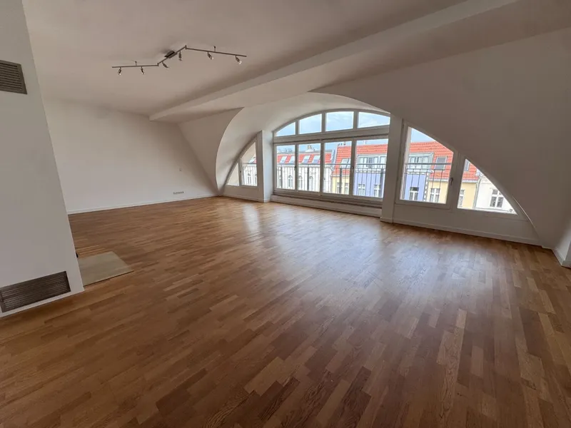 Helle 1-Zimmer Wohnung in Prenzlauer Berg! — photo 1